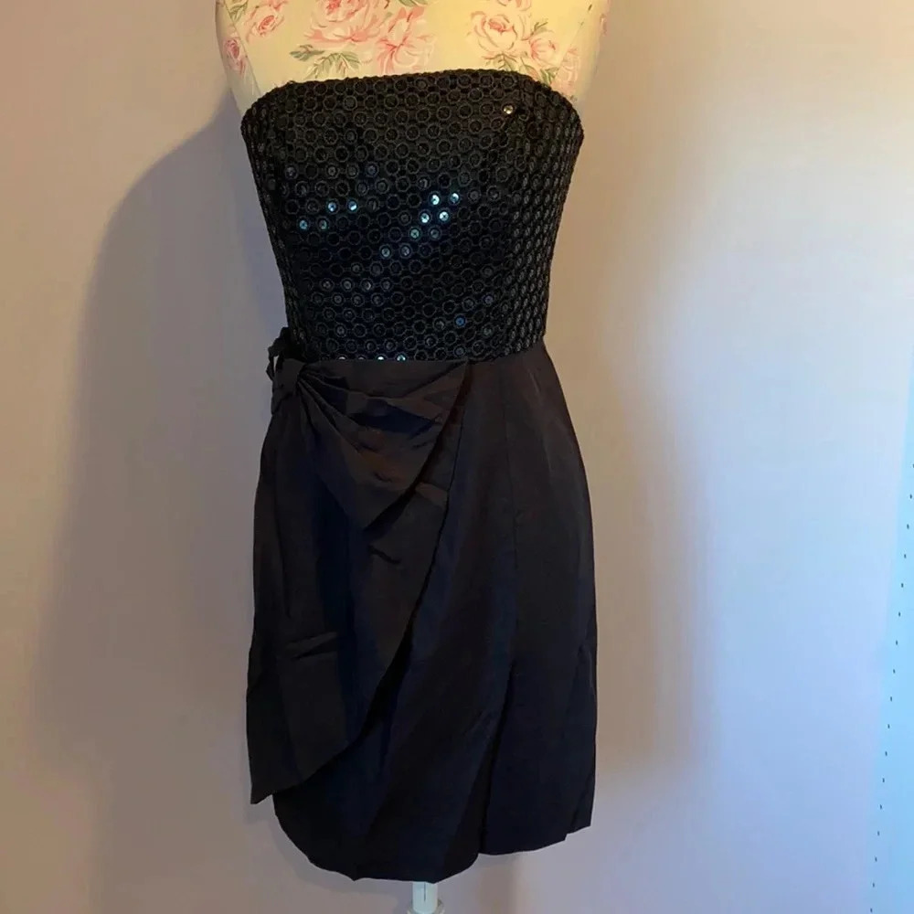Lilly Pulitzer black strapless mini dress size 2